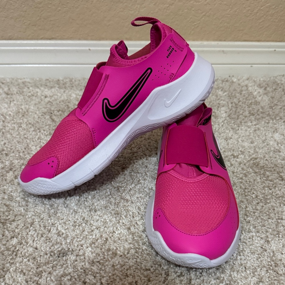 Nike Kids Flex Runner 3 Fuchsia Slip-On Sneakers